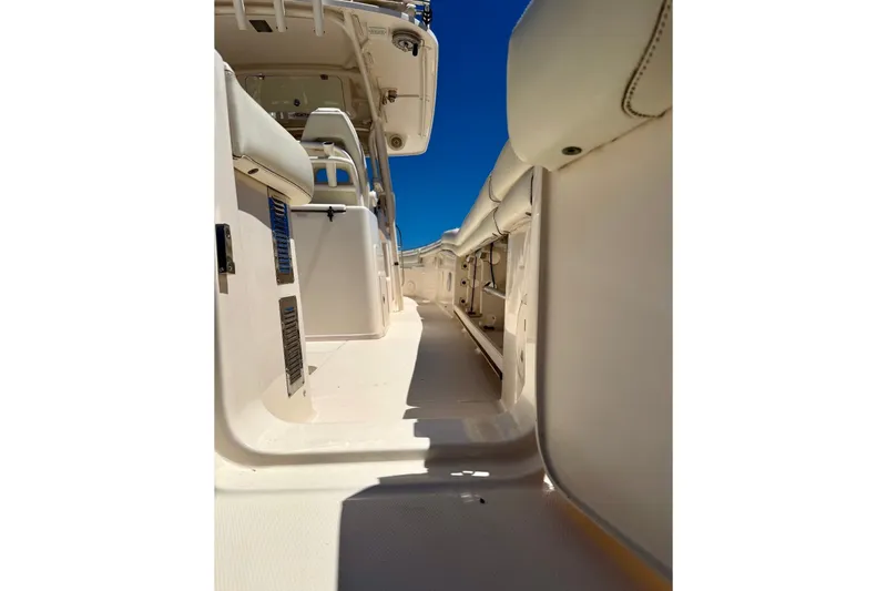 Slide: The Image of Grady-White Canyon 336 2015 - 43