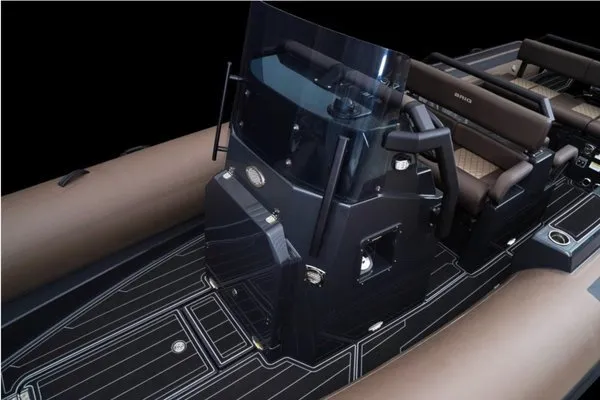 Slide: The Image of Brig Navigator 26 2027 - 6