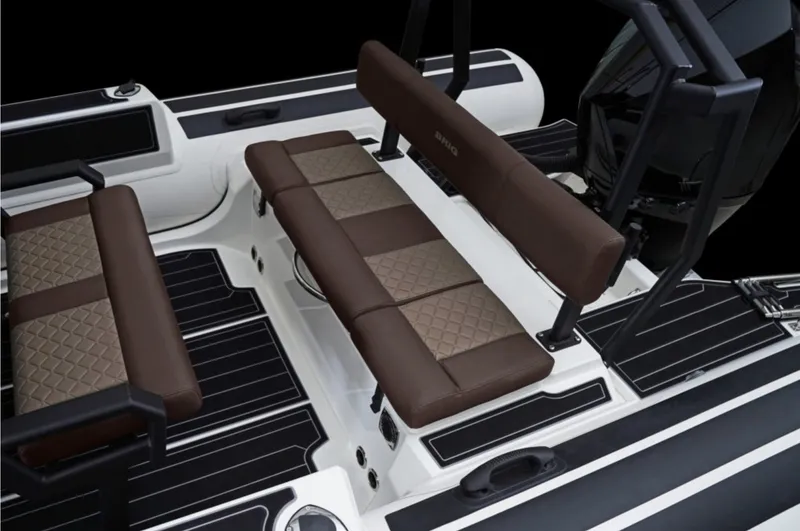 Slide: The Image of Brig Navigator 24 2027 - 12