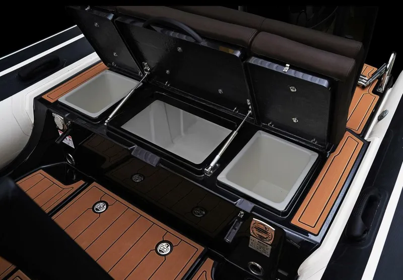 Slide: The Image of Brig Navigator 22 2027 - 12