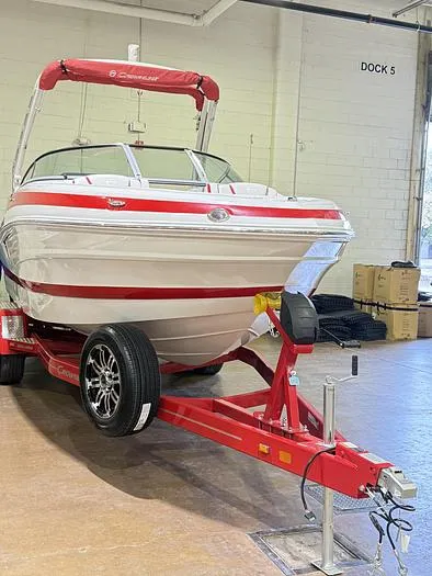 Slide: The Image of Crownline Boats 250 XSS Bowrider 2024 - 3
