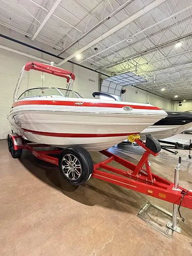 Slide: The Image of Crownline Boats 250 XSS Bowrider 2024 - 4
