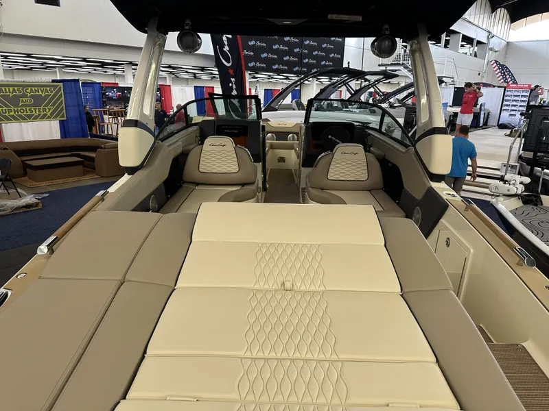 Slide: The Image of Chris-Craft SPORTSTER 28 MS WAKE SURF 2026 - 1
