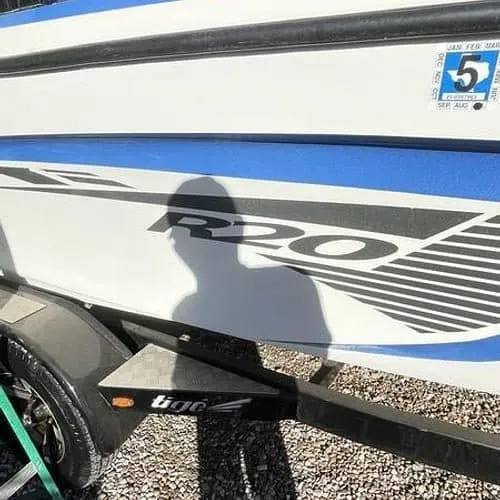 Slide: The Image of Tigé R20 Bowrider 2014 - 8