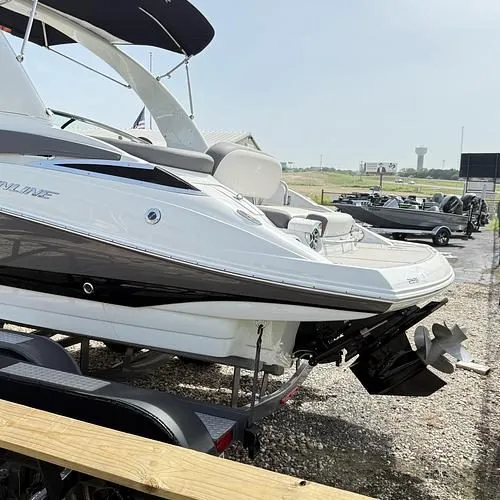 Slide: The Image of Crownline Boats E255 Bowrider 2022 - 7