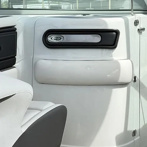 Slide: The Image of Crownline Boats E255 Bowrider 2022 - 16