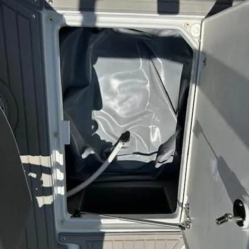 Slide: The Image of Crownline Boats E235 Wake/Surf 2024 - 7