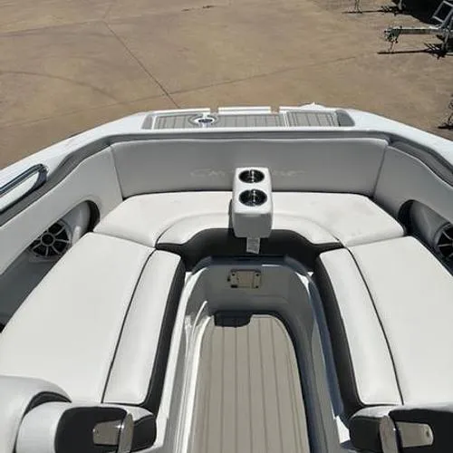 Slide: The Image of Crownline Boats E235 Wake/Surf 2024 - 12