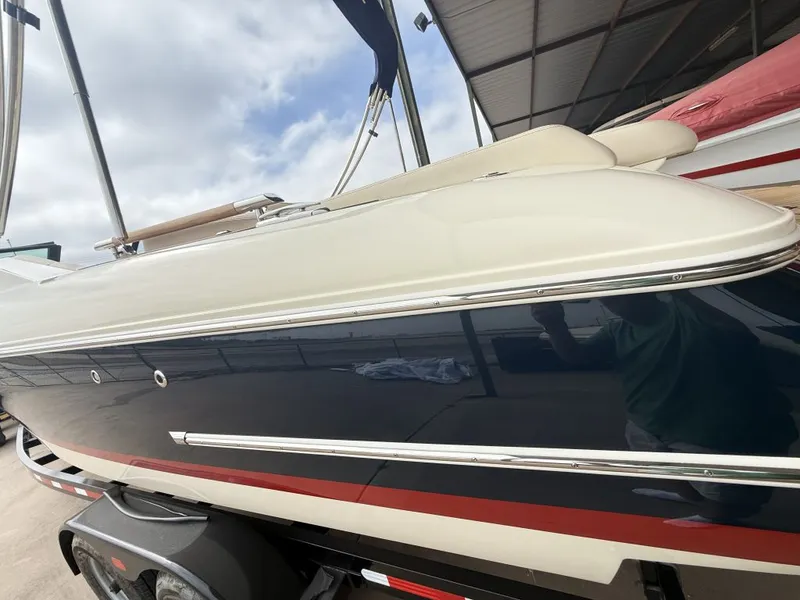 Slide: The Image of Chris-Craft SPORTSTER 25 MR 2026 - 26