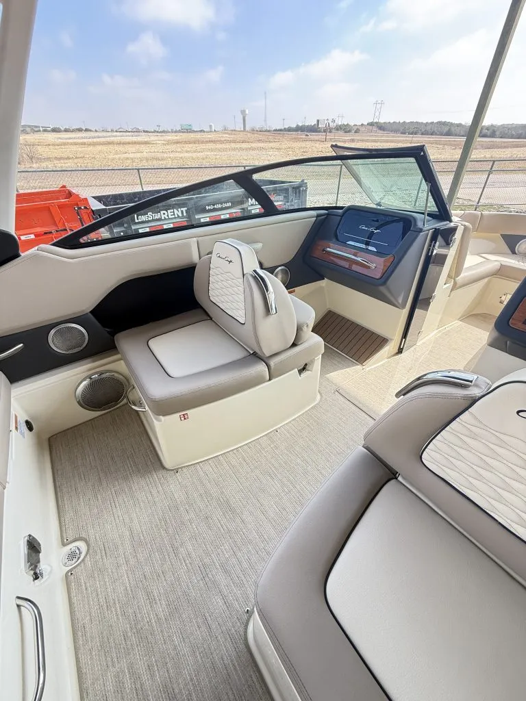 Slide: The Image of Chris-Craft SPORTSTER 25 MR 2026 - 53