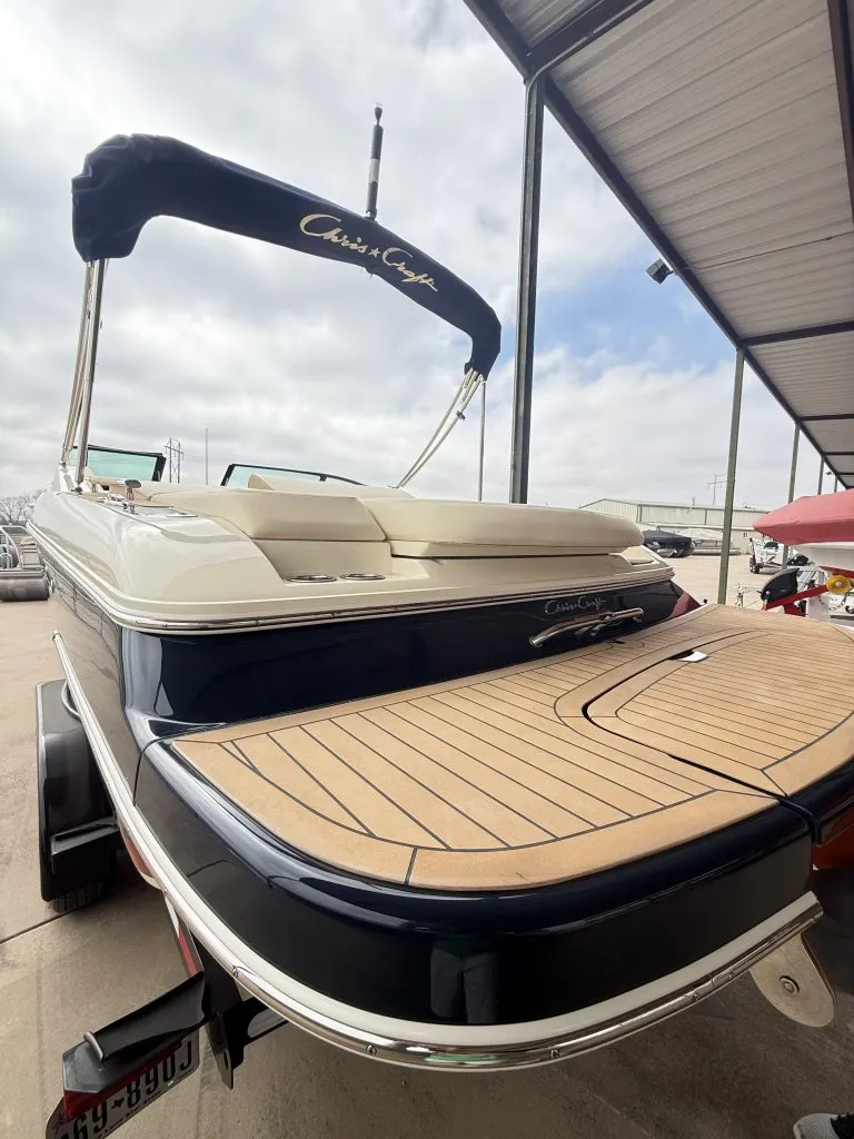 Slide: The Image of Chris-Craft SPORTSTER 25 MR 2026 - 25
