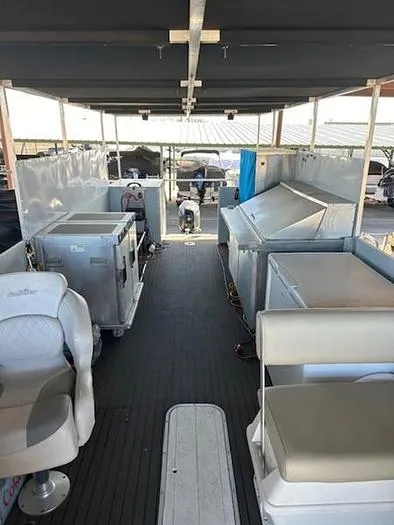 Slide: The Image of Custom Food/Delivery Boat 2023 - 1
