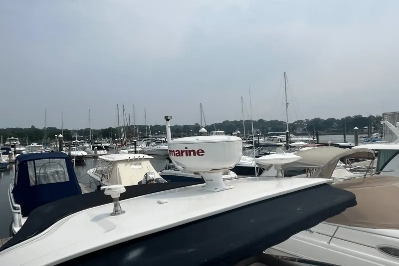 Slide: The Image of Sea Ray 350 SUNDANCER 2014 - 33