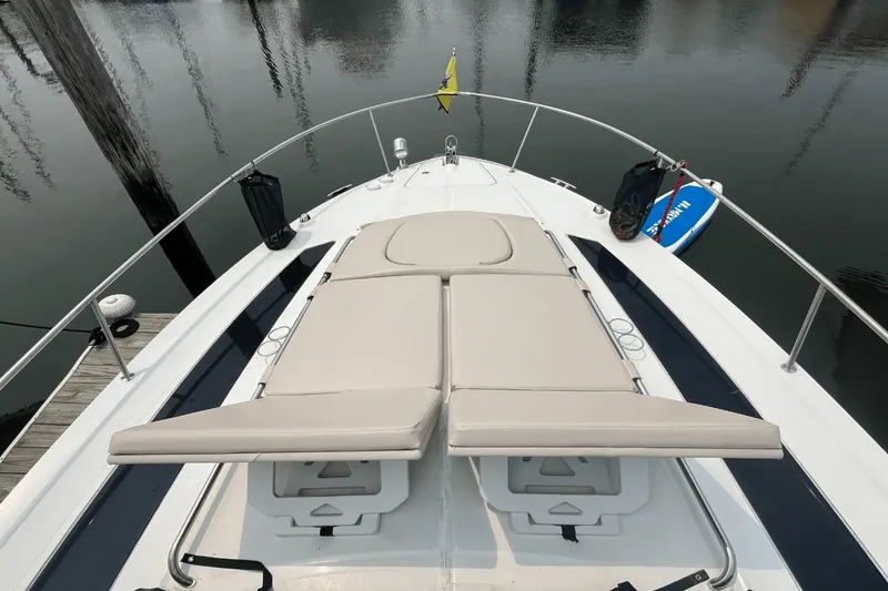Slide: The Image of Sea Ray 350 SUNDANCER 2014 - 34