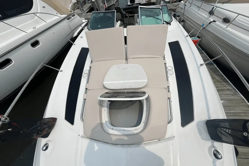 Slide: The Image of Sea Ray 350 SUNDANCER 2014 - 37