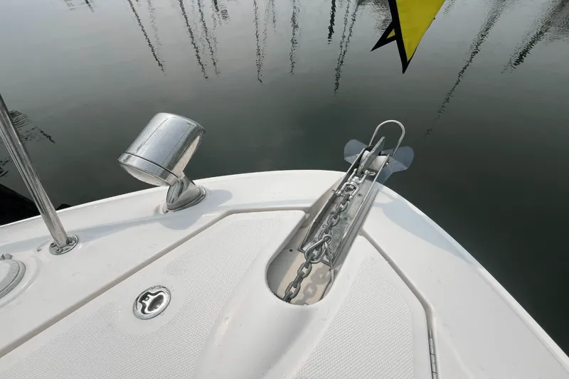 Slide: The Image of Sea Ray 350 SUNDANCER 2014 - 31