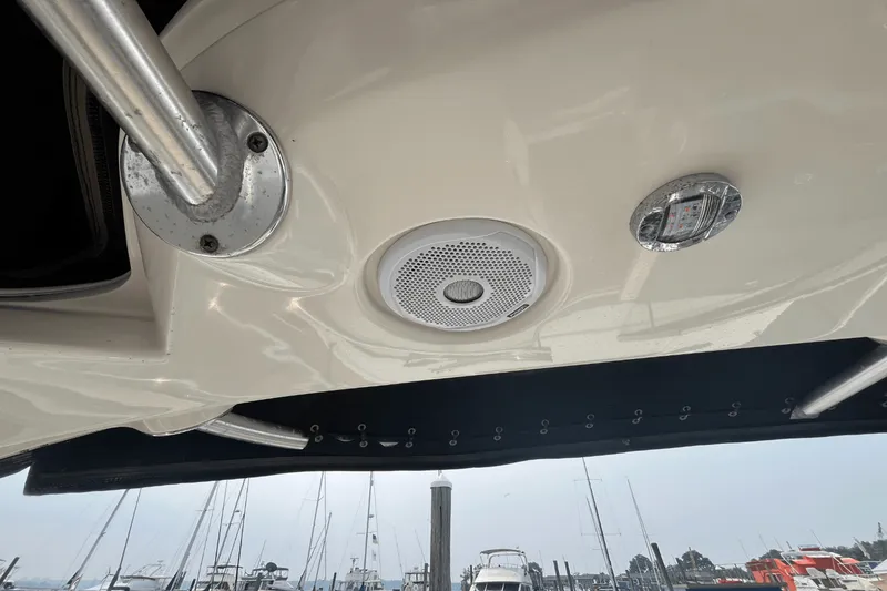 Slide: The Image of Sea Ray 350 SUNDANCER 2014 - 50