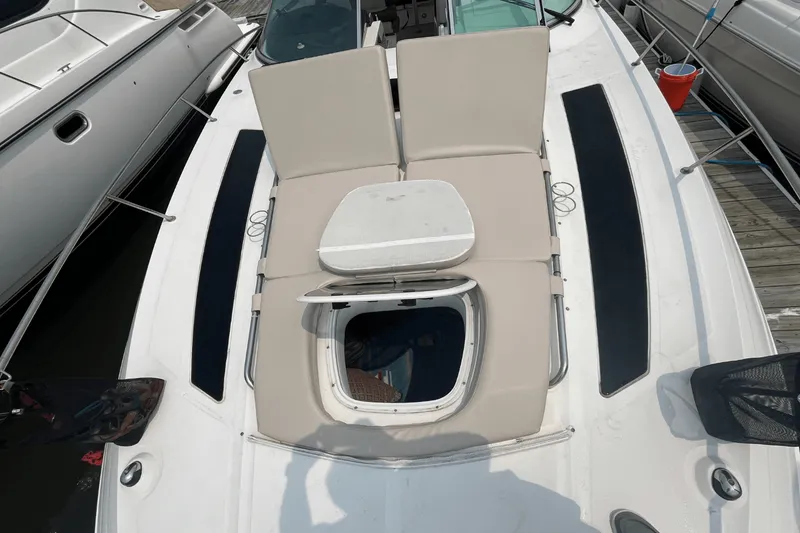 Slide: The Image of Sea Ray 350 SUNDANCER 2014 - 35