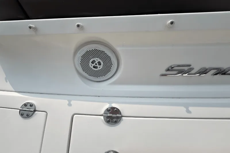 Slide: The Image of Sea Ray 350 SUNDANCER 2014 - 45