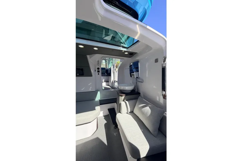 Slide: The Image of Axopar 37 XC Cross Cabin 2024 - 31