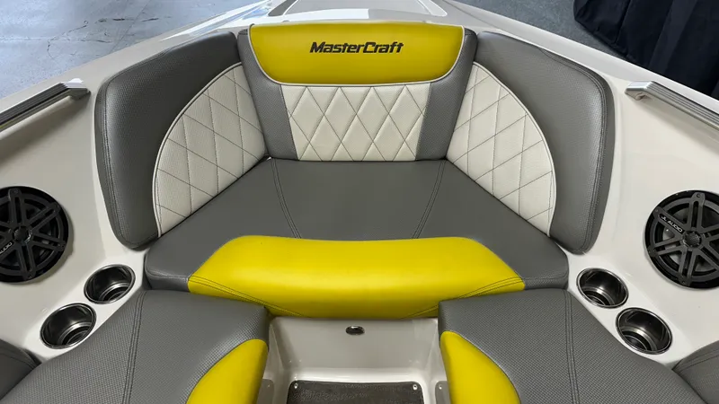 Slide: The Image of Mastercraft X30 2015 - 59
