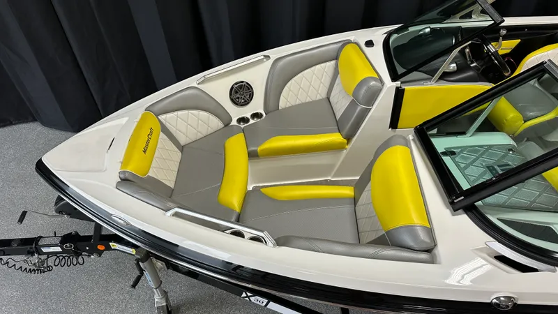 Slide: The Image of Mastercraft X30 2015 - 2
