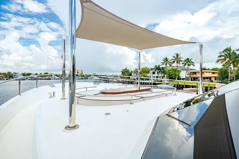 Slide: The Image of Ocean Alexander 90 SKY LOUNGE 2016 - 64