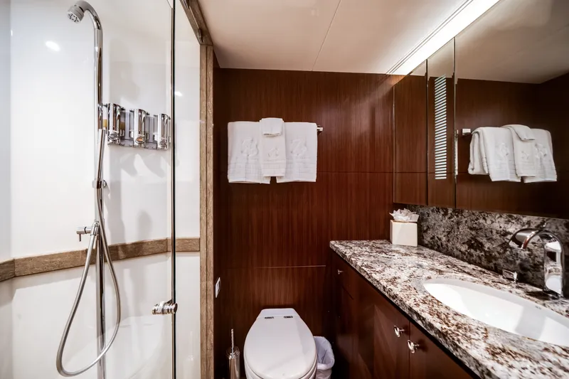 Slide: The Image of Ocean Alexander 90 SKY LOUNGE 2016 - 41