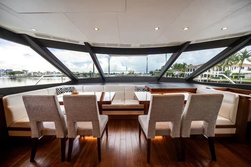 Slide: The Image of Ocean Alexander 90 SKY LOUNGE 2016 - 32