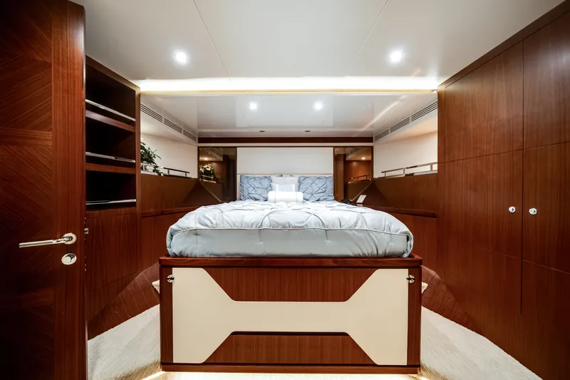 Slide: The Image of Ocean Alexander 90 SKY LOUNGE 2016 - 7