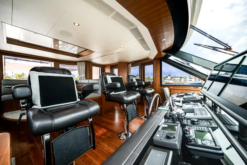 Slide: The Image of Ocean Alexander 90 SKY LOUNGE 2016 - 51