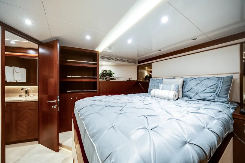 Slide: The Image of Ocean Alexander 90 SKY LOUNGE 2016 - 38