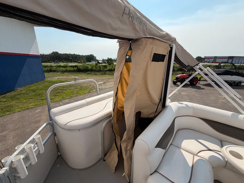 Slide: The Image of Premier 225 SUNSATION 2007 - 12