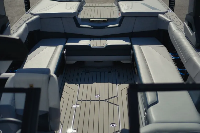 Slide: The Image of Nautique Super Air Nautique S25 2027 - 14
