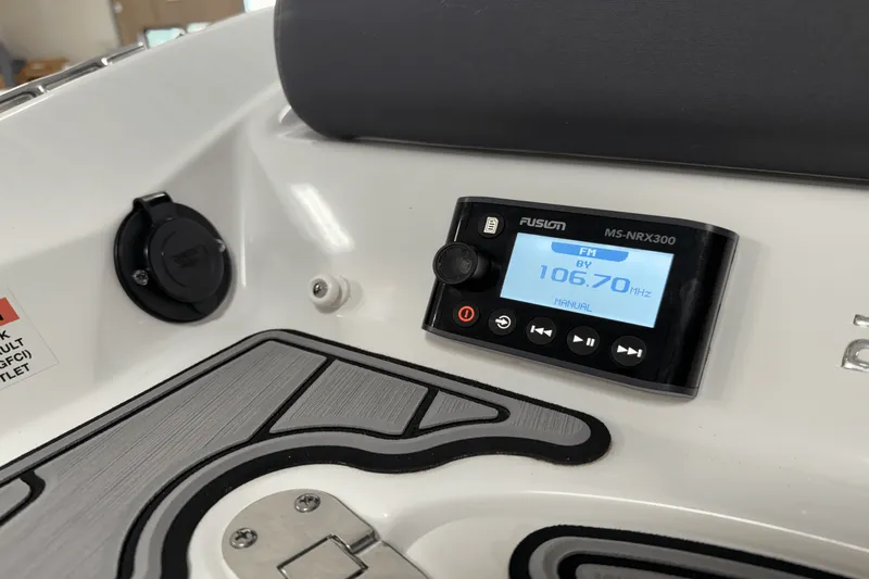 Slide: The Image of Monterey 224FS 2022 - 26