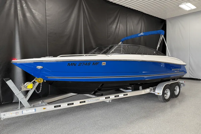 Slide: The Image of Monterey 224FS 2022 - 3