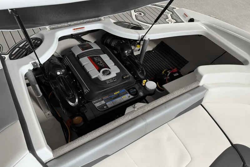 Slide: The Image of Monterey 224FS 2022 - 35