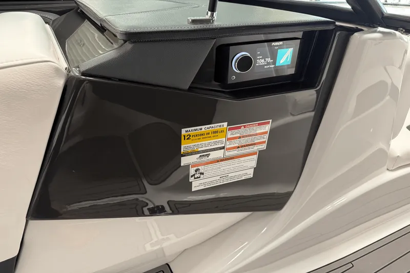 Slide: The Image of Monterey 224FS 2022 - 53