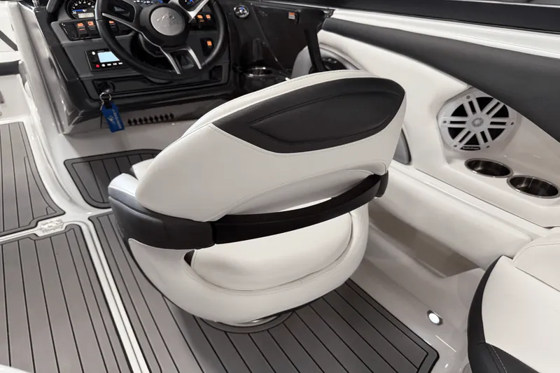 Slide: The Image of Monterey 224FS 2022 - 59