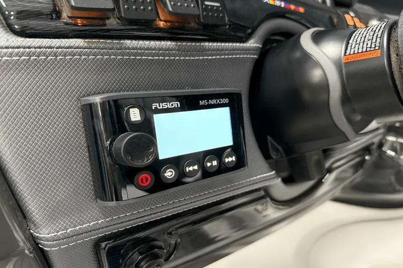 Slide: The Image of Monterey 224FS 2022 - 66