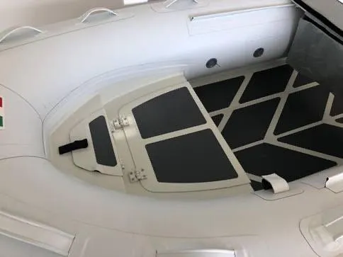 Slide: The Image of 2022 ZAR Mini Rib HDL10 inflatable boat interior with non-slip flooring. - 9