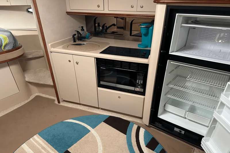 Slide: The Image of Cruisers 3870 2000 - 24