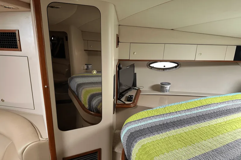 Slide: The Image of Cruisers 3870 2000 - 28