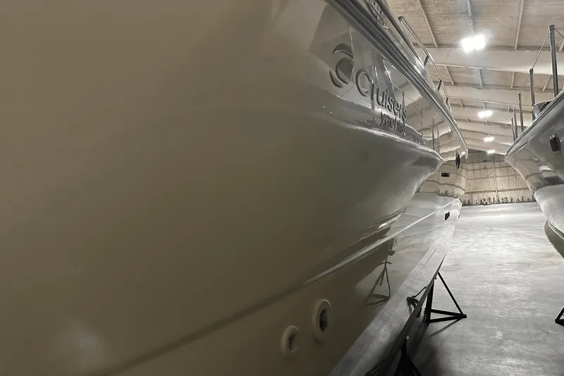 Slide: The Image of Cruisers 3870 2000 - 44