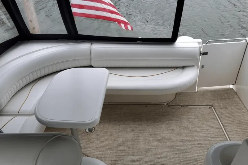 Slide: The Image of Cruisers Yachts 3870 2000 - 51