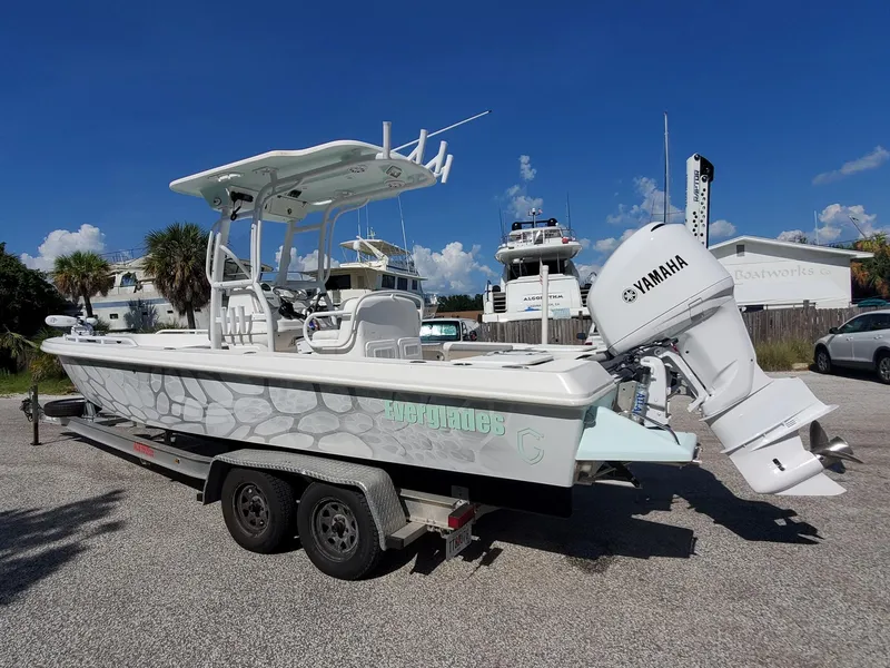 Slide: The Image of 2006 Everglades 243 CC boat on trailer with Yamaha outboard motor. - 51