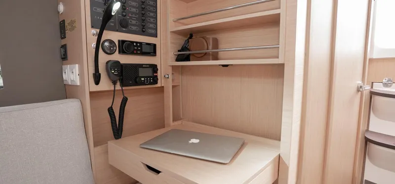 Slide: The Image of Manufacturer Provided Image - 20