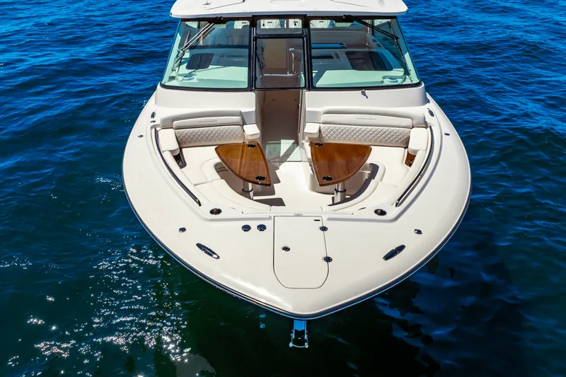 Slide: The Image of Grady-White Freedom 415 2026 - 14