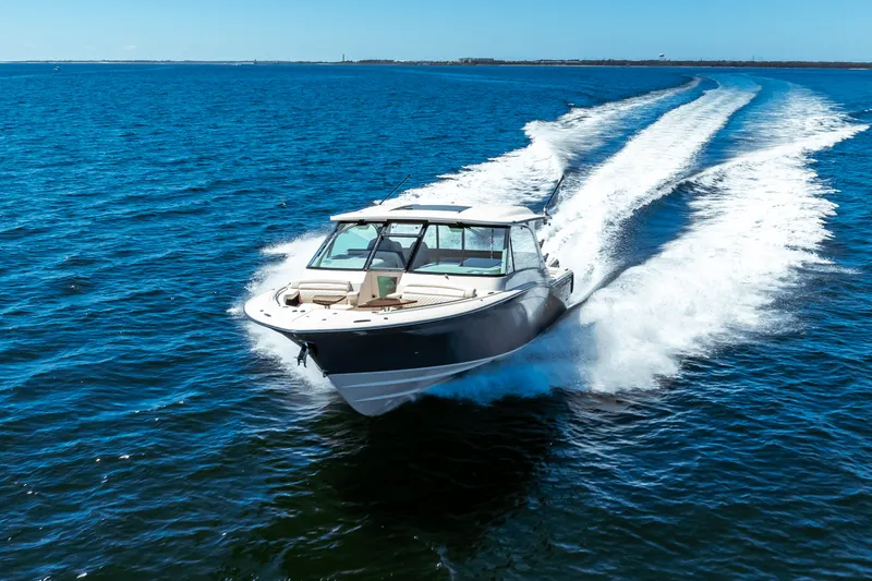 Slide: The Image of Grady-White Freedom 415 2026 - 19