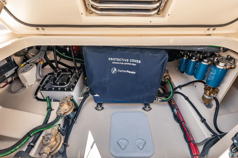 Slide: The Image of Grady-White Freedom 415 2026 - 39